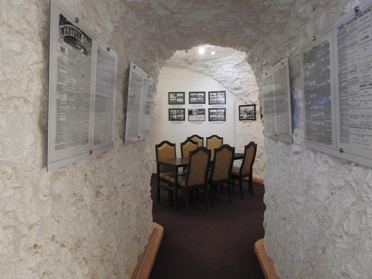 White Cliffs Underground Motel Exterior foto